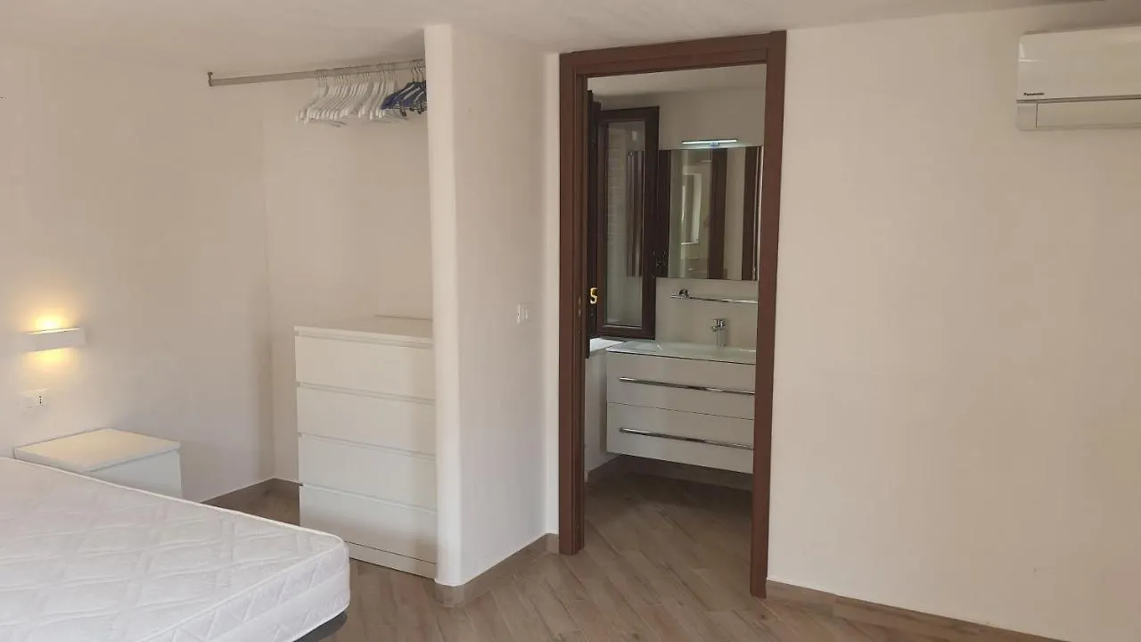 Affittacamere Hotel Sotto La Torre E Sopra Il Porticciolo Isola di Ustica